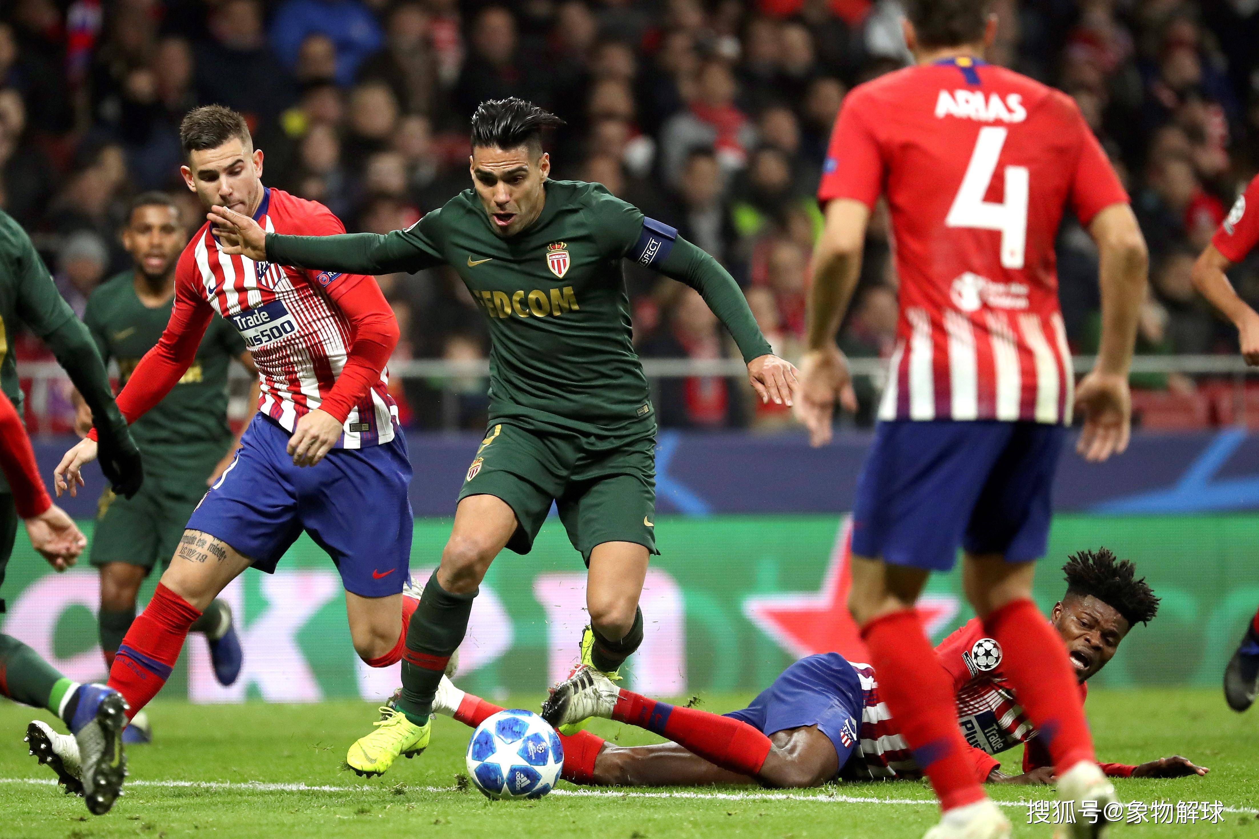 弗洛西诺尼领衔佛罗伦萨，大胜萨索洛的简单介绍