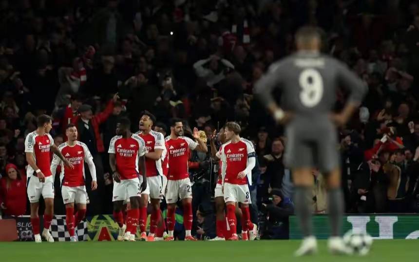 开云体育app-包含阿森纳后卫受伤离场，影响球队防守的词条