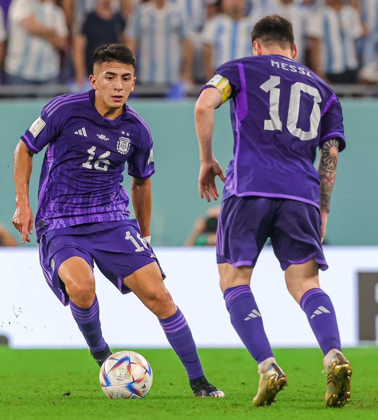 包含阿根廷名将迭戈-阿尔马尼宣布退役的词条