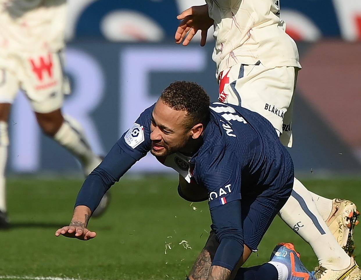 开云体育-巴黎主场惨遭淘汰，欧冠残酷一刻的简单介绍