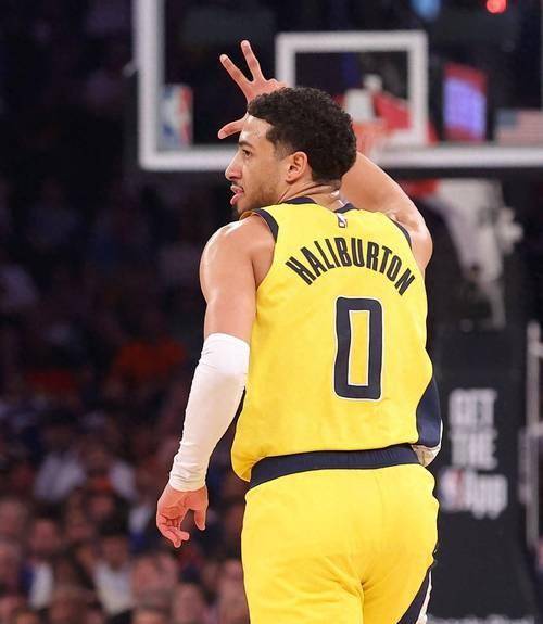 开云体育官网入口-步行者队士气高涨，团结一致面对强敌