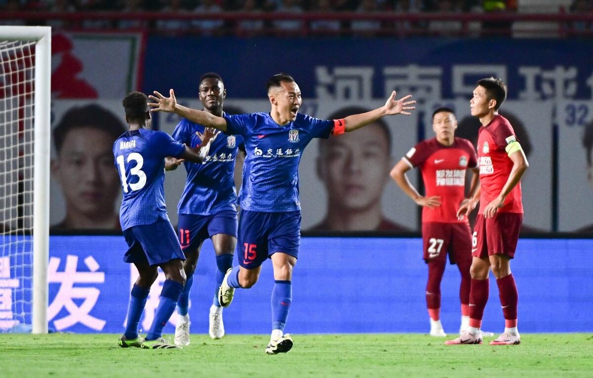 上海队在客场遭遇失利，输给了对手的简单介绍