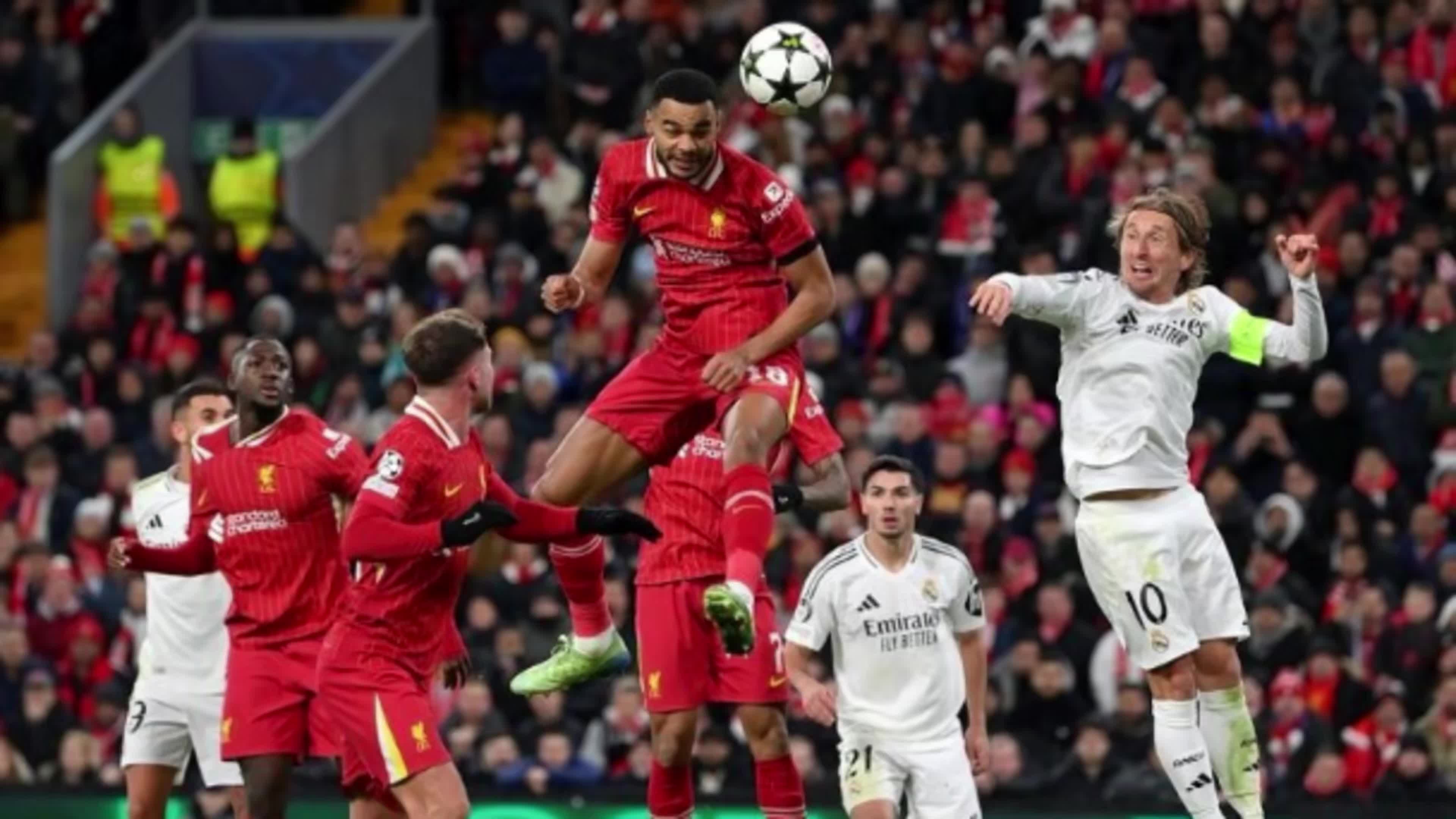 包含利物浦与比利亚雷亚尔交锋,欧联杯决赛名额悬而未决的词条 包含利物浦与比利亚雷亚尔交锋,欧联杯决赛名额悬而未决的词条