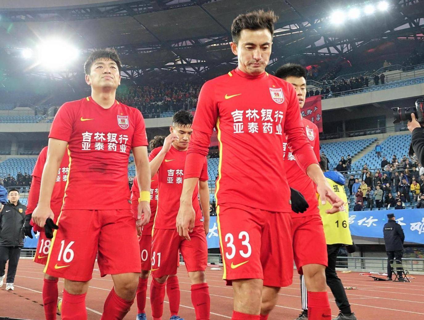 超级外援在亚冠赛场上大放光彩！