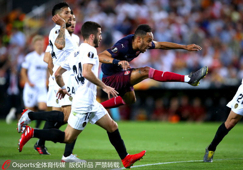 包含瓦伦西亚客场胜利，晋级之路平坦的词条