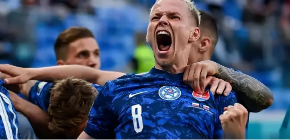 开云体育官网-乌克兰队备战下一场比赛，全力以赴的简单介绍