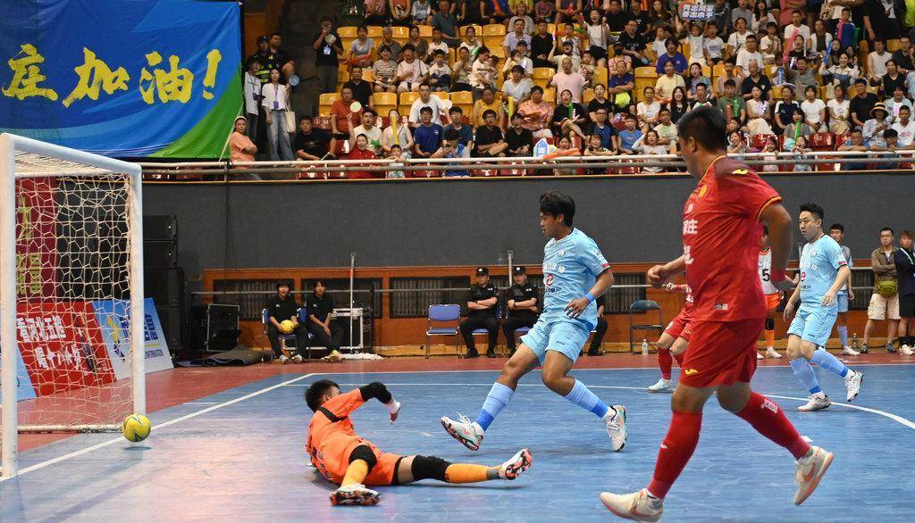 开云体育中国官网-体育比赛为世界带来和谐与激情