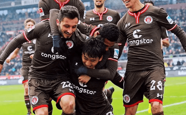 开云体育网页版登录入口-包含纽伦堡在主场击败对手后信心膨胀，雄心勃勃的词条